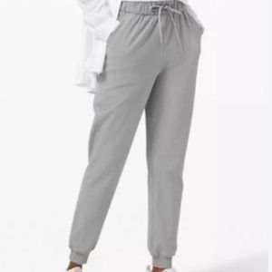 Lululemon Stretch Jogger Full Length, Size 6, Dark Grey